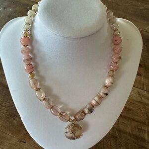 Elegant Pink and Gold Beaded Necklace